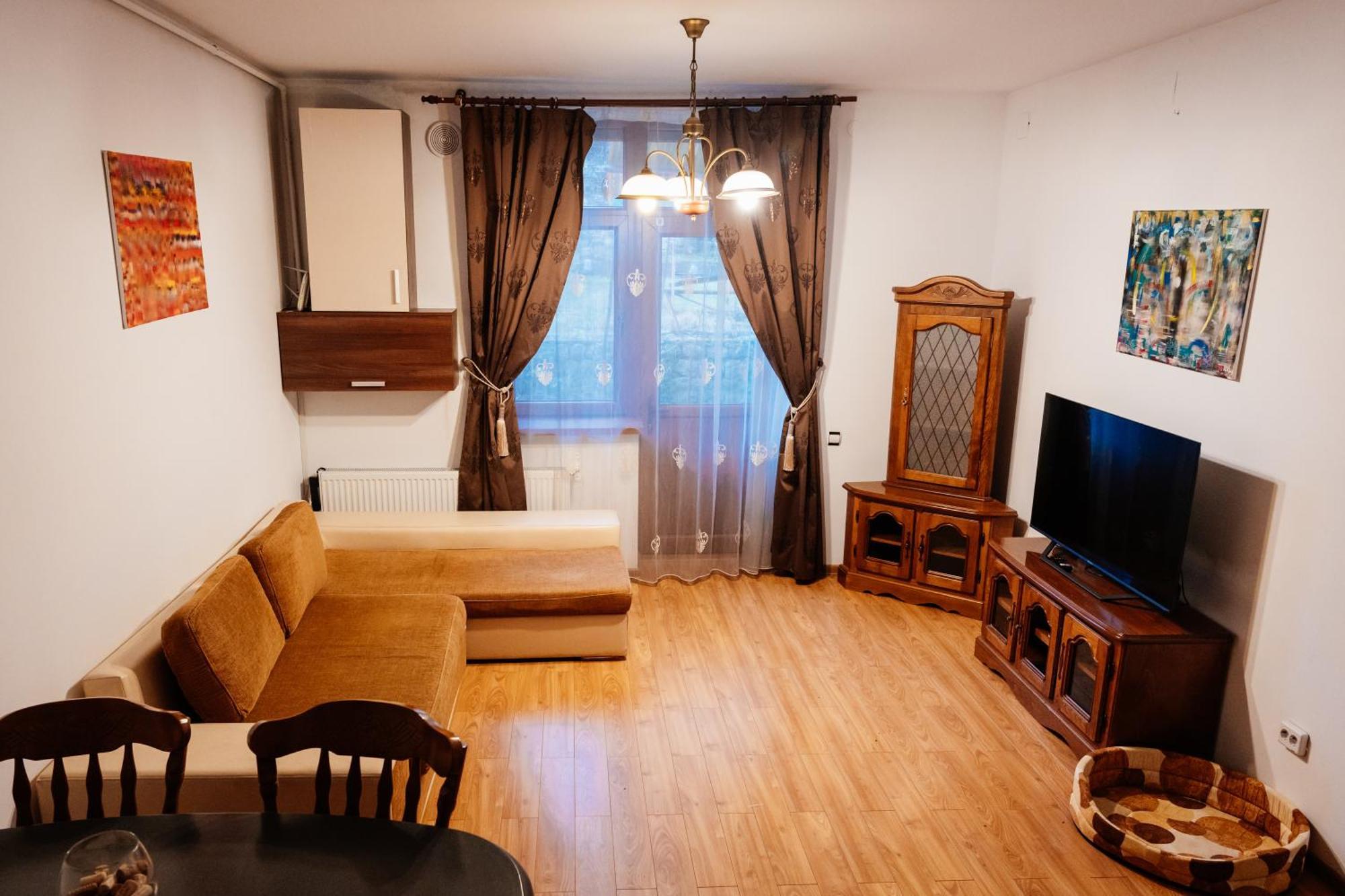 Maan Central Apartment Pet Friendly Location ブラショフ エクステリア 写真