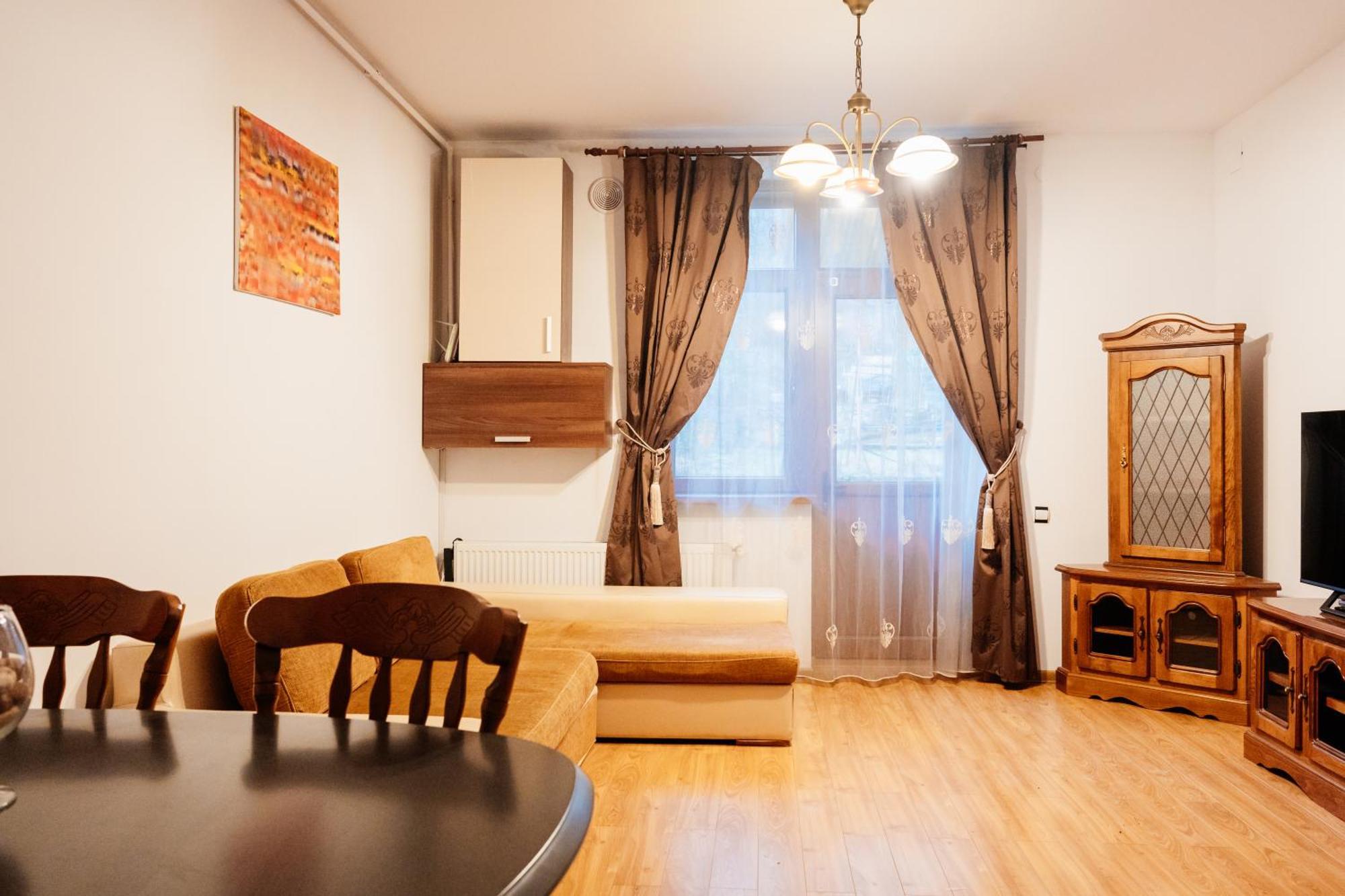 Maan Central Apartment Pet Friendly Location ブラショフ エクステリア 写真